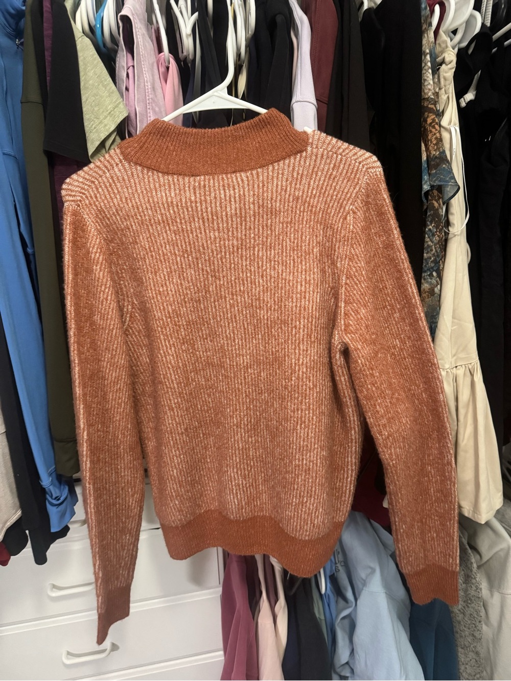 Lulu's Ribbed Mock Neck Sweater in Rust